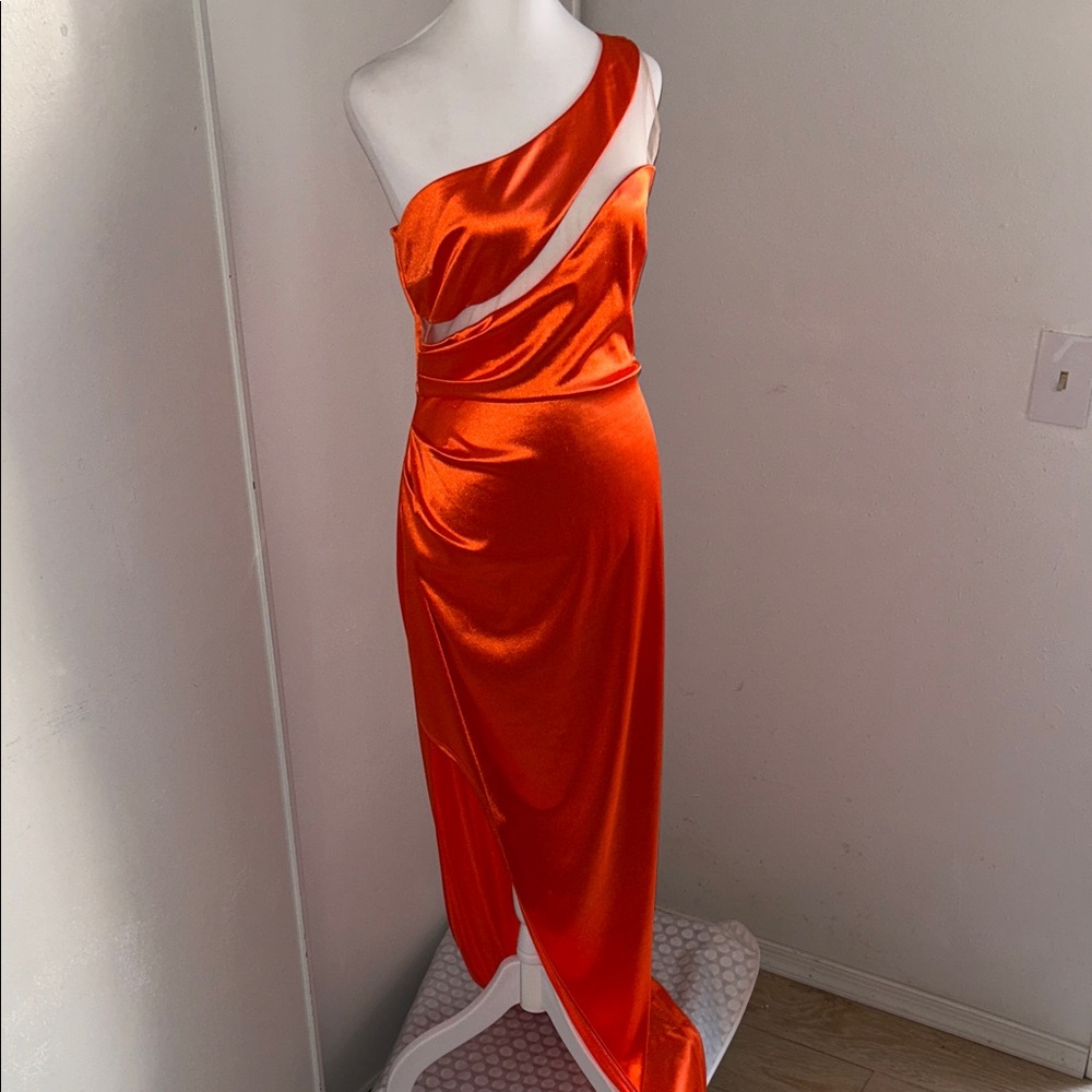 Windsor One-Shoulder Vibrant Orange Floor Length Maxi Formal Event Prom Dress